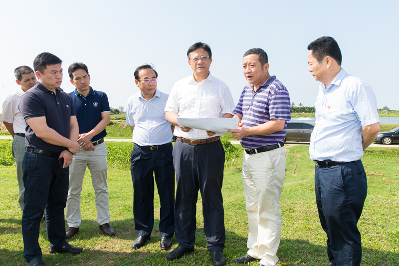 省军融办赴我市调研海南文昌国际航天城建设前期情况